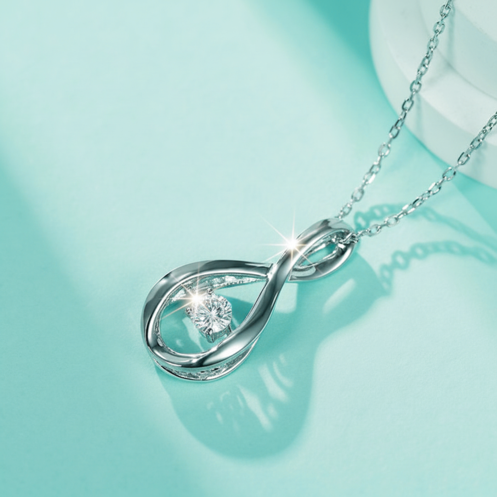 The Dancing Diamond