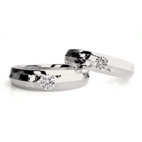The Arrow Couple Ring