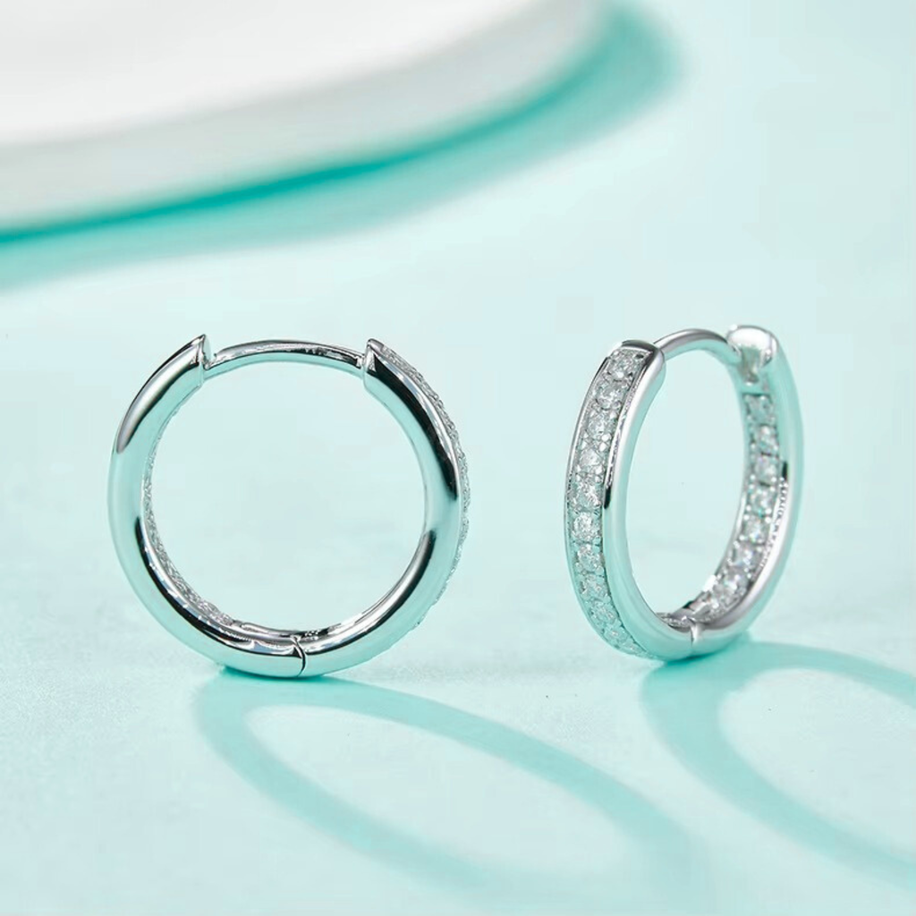 Pavé Channel Hoops