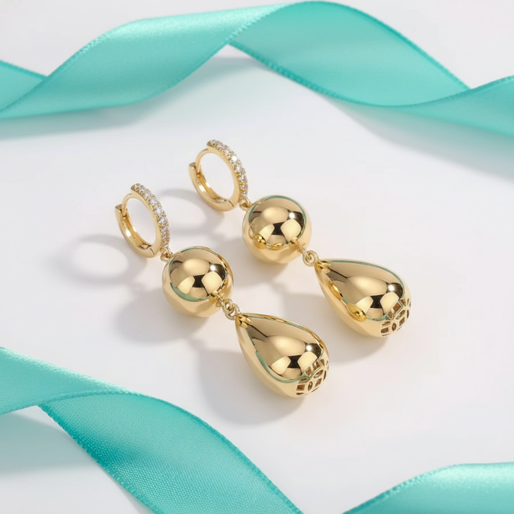 The Pavé Teardrop